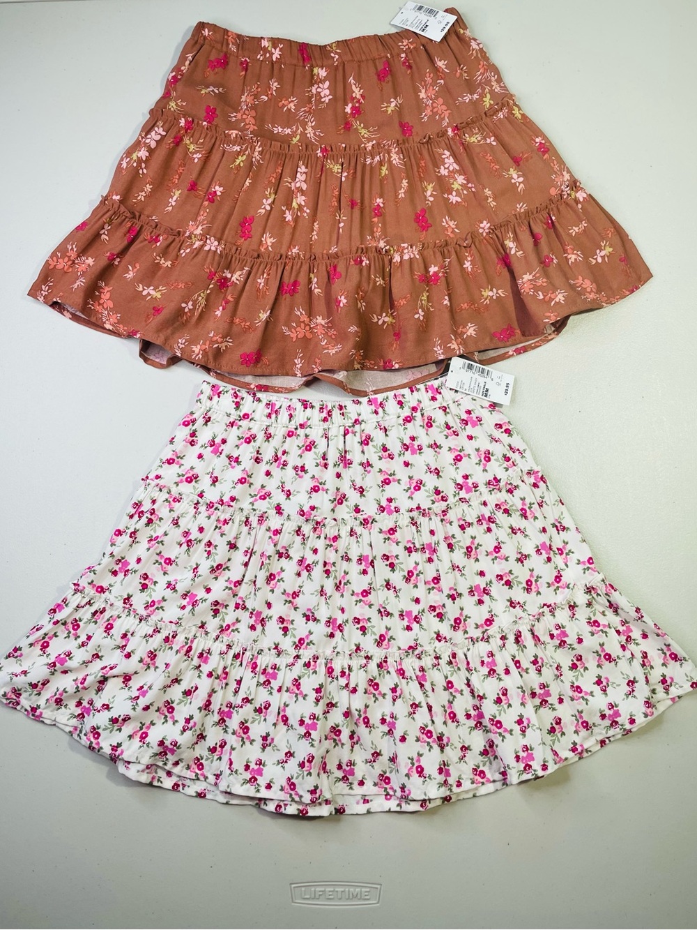 NWT The Children's Place Girls’ 7/8 Tiered Skorts Pecan Pie & White Floral Print